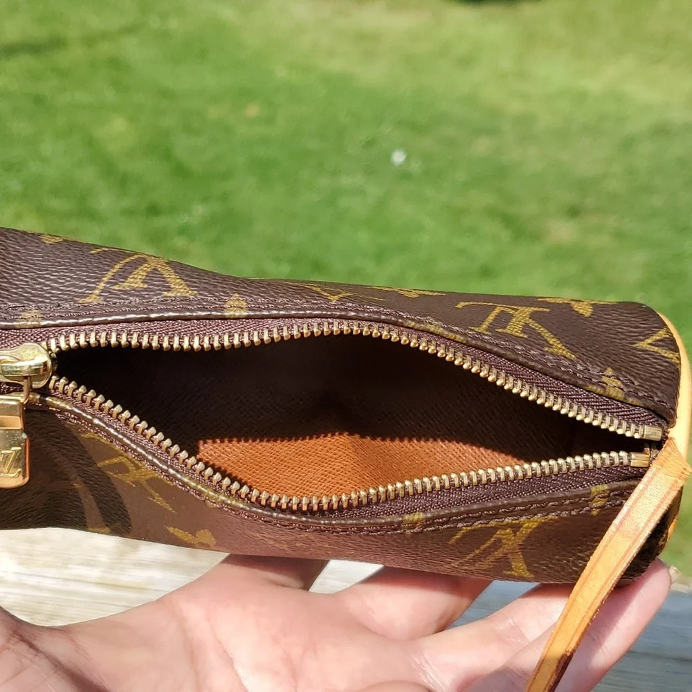 LOUIS VUITTON MONO MINI PAPILLON - Picture 10 of 15
